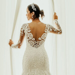 Can You Add Sleeves To a Wedding Dress? Should You?
