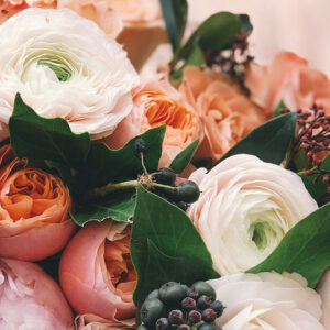 21 Best Flowers For a Beautiful August Wedding