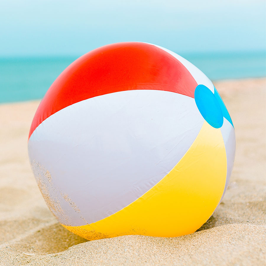 Best Beach Ball • Reviews & Buying Guide