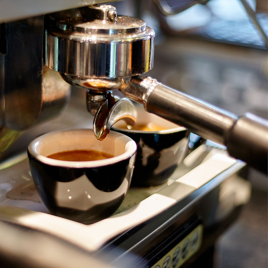 Best Commercial Espresso Machine • Reviews & Buying Guide