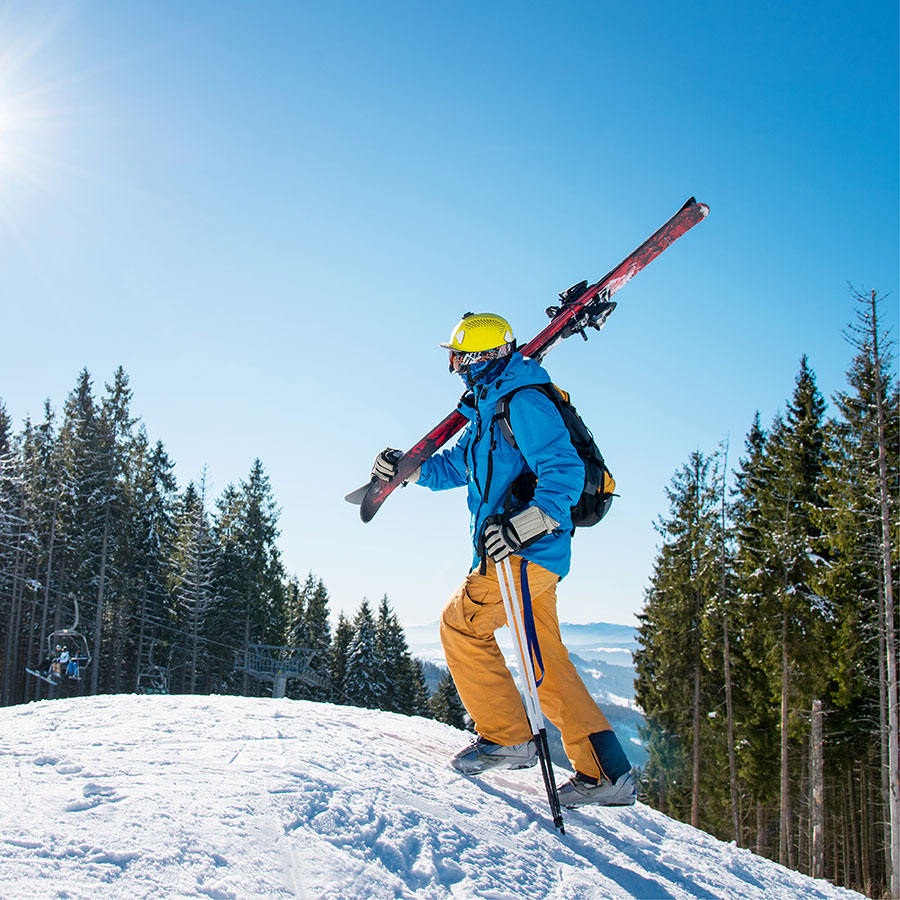 Best Ski Bag • Reviews & Buying Guide