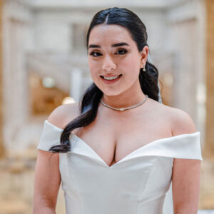 What Are The Best Wedding Dresses For Curvy Figures?