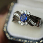 How Much Money Should You Spend On a Wedding Ring?