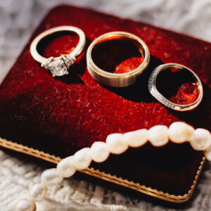 Considerations When Choosing Your Wedding Band