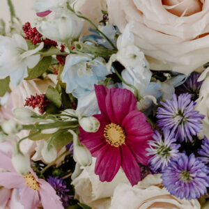 21 Best Flowers For a Beautiful March Wedding