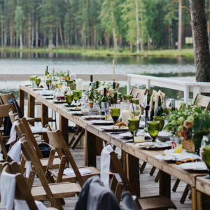 10 Best Colors For a Spring Rustic Wedding