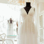 Wedding Dress Shopping Etiquette (Do’s and Don’ts)