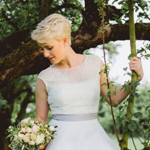 Best Wedding Hairstyles For Pixie Cut