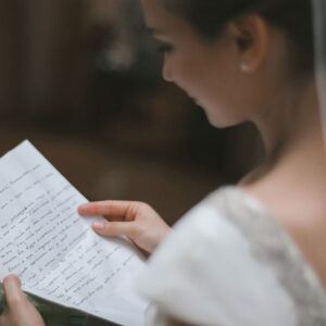 7 Best Wedding Vows Ideas (Classic & Original)