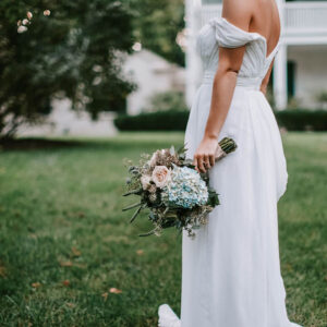 White vs Ivory Wedding Dress: Which is Best For You?