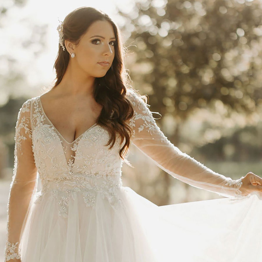 Full History of The White Wedding Dress Full History of The White Wedding Dress